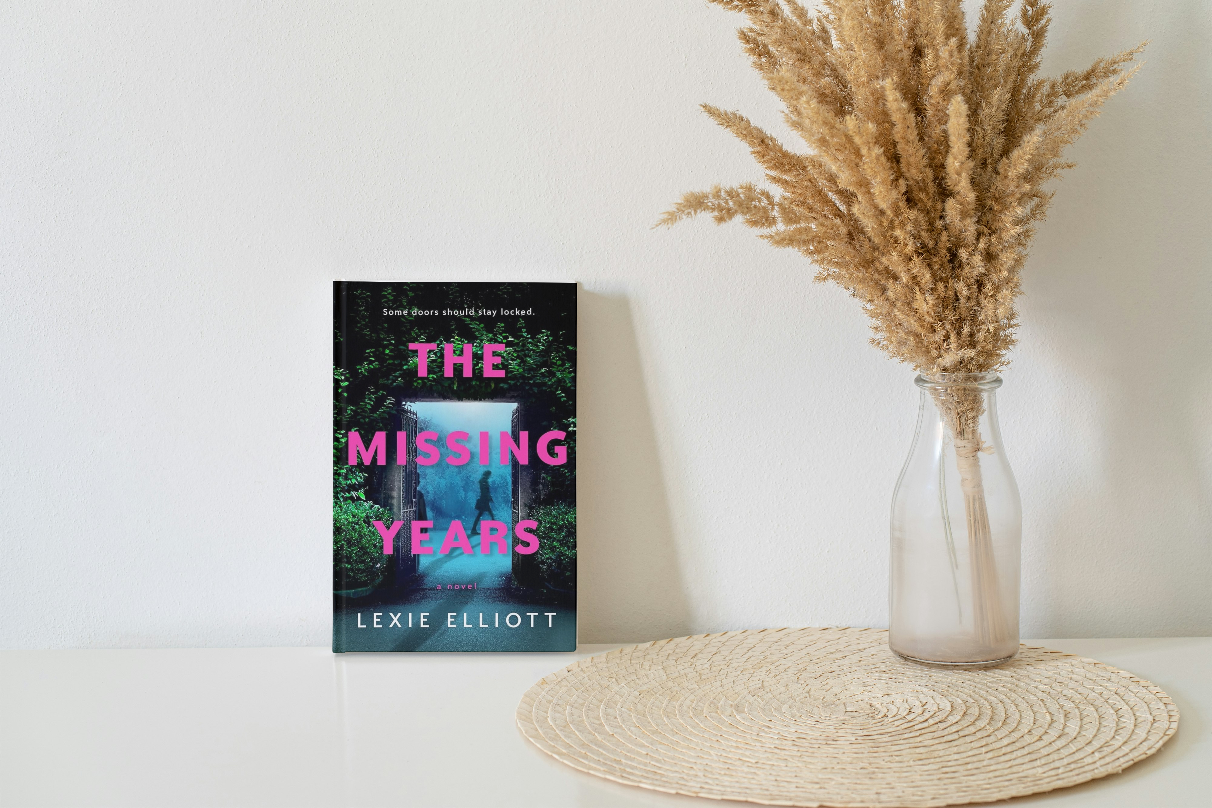 an image of the book The Missing Years by Lexie Elliott