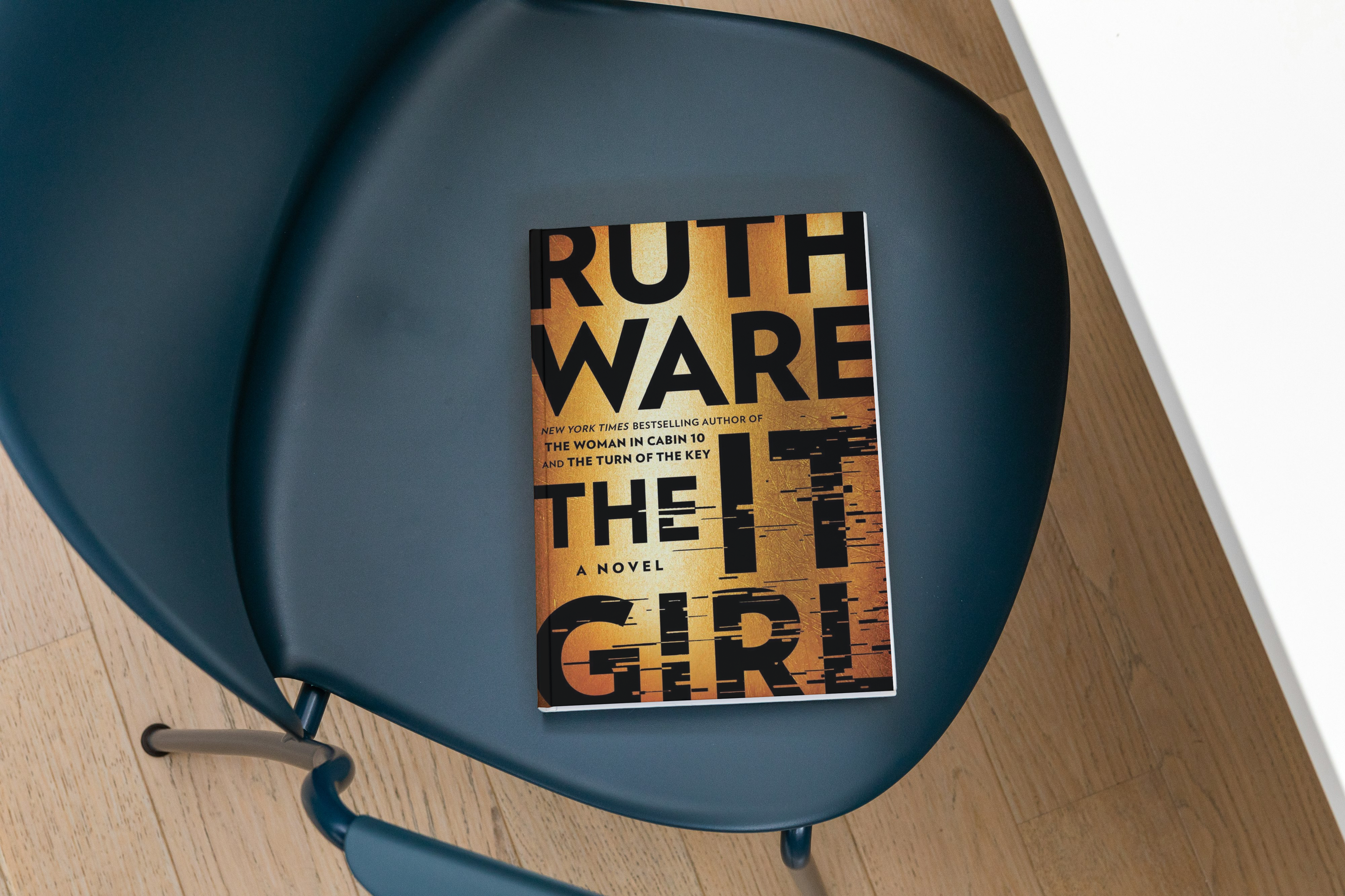 photo of book the it girl by ruth ware